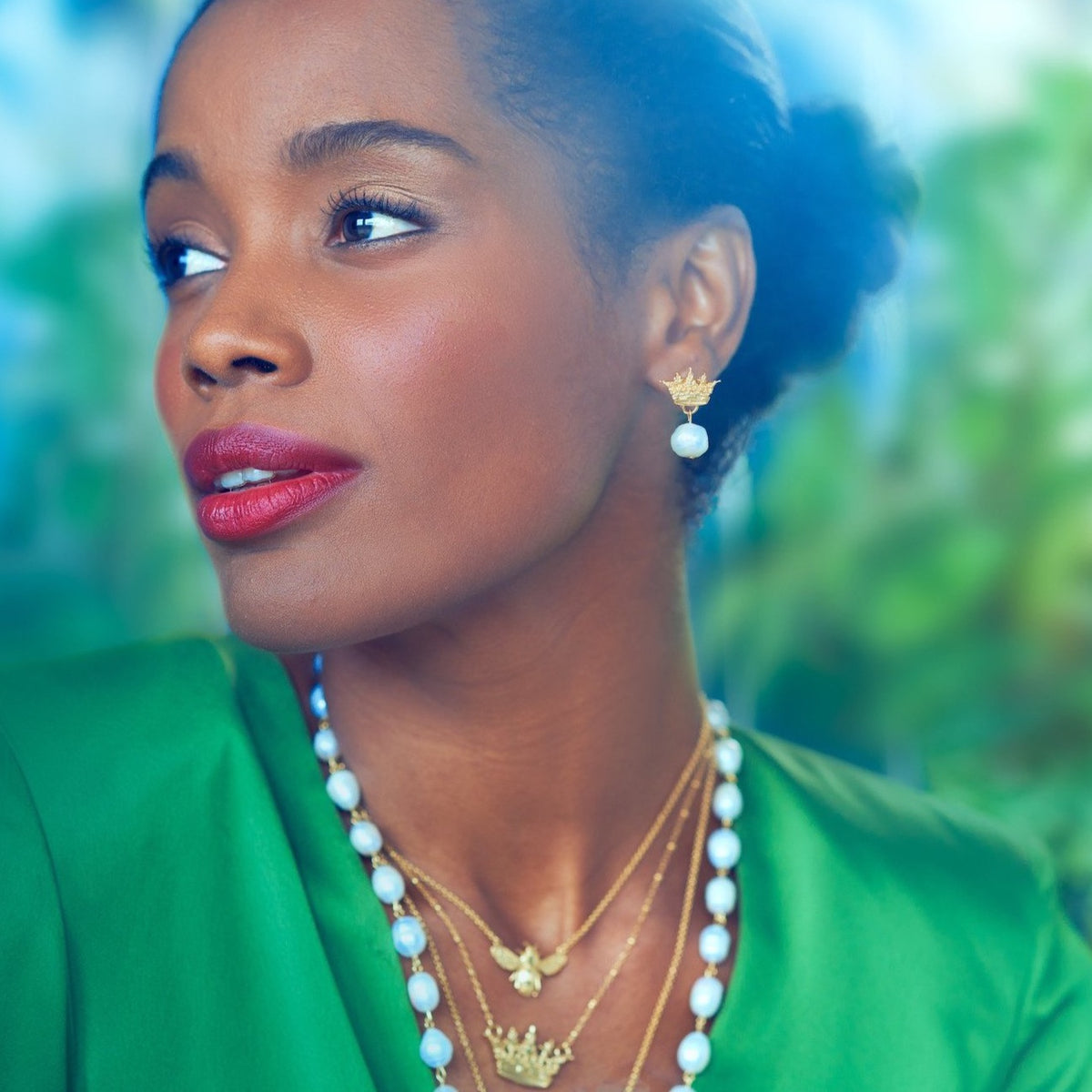 Acanthus Crown Pearl Drop Earrings