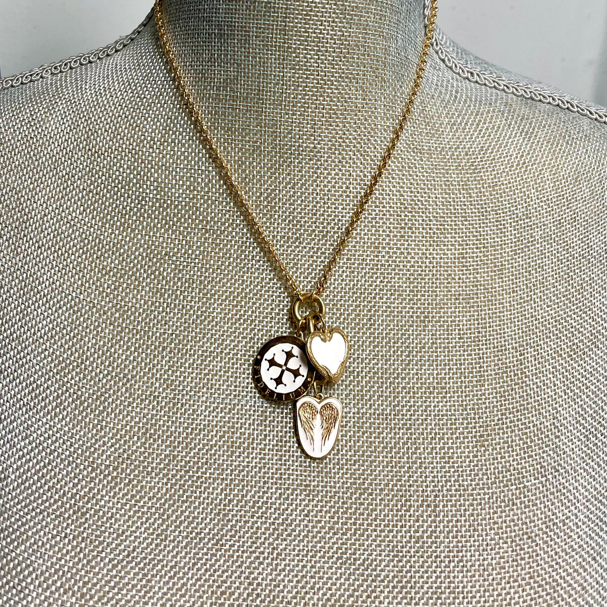 Rolo Loop Charm Necklace - 18&quot;